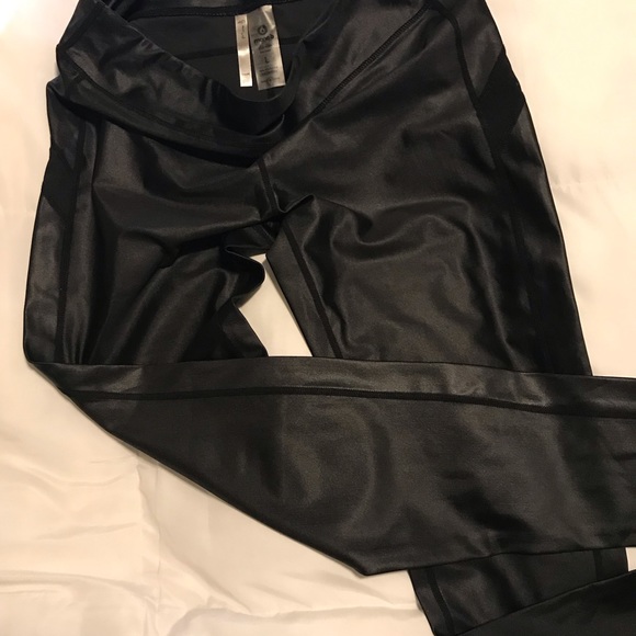 🧩 Mono b Faux Liquid Leather Leggings ✨ Large 🧩 - Picture 6 of 7